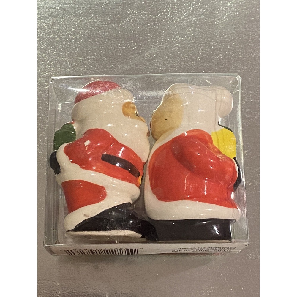 Ceramic Kissing Santa and Mrs Claus Salt and Pepper Shakers Set Vintage